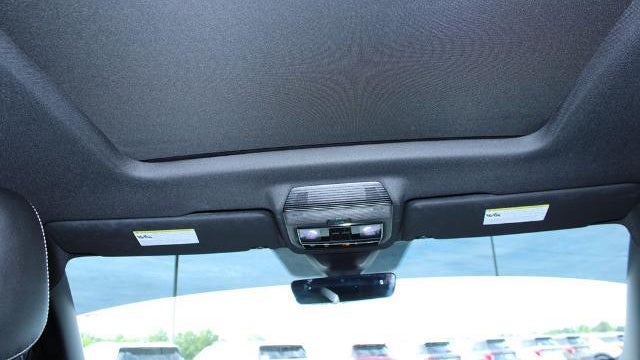 2025 Volkswagen Atlas Cross Sport SEL R-Line Black 4Motion