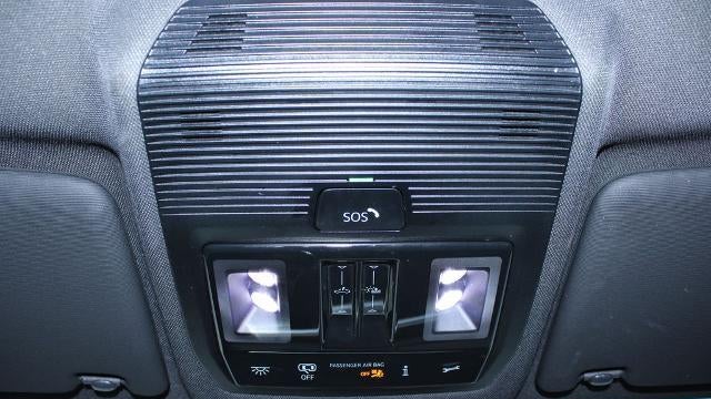 2025 Volkswagen Atlas Cross Sport SEL R-Line Black 4Motion