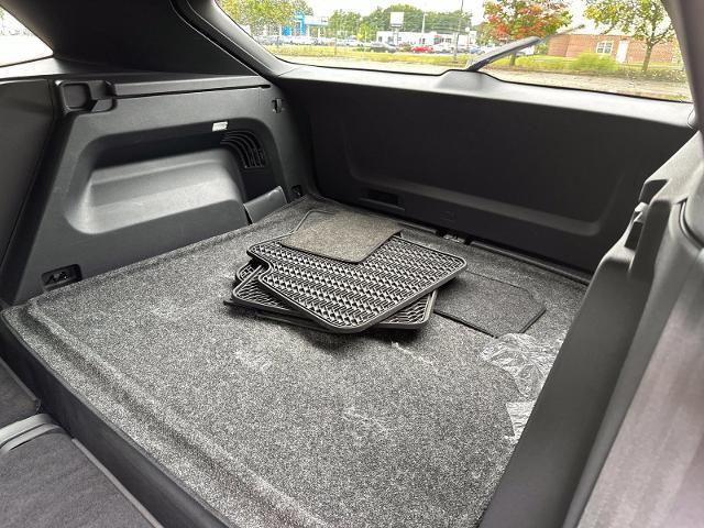 2024 Volkswagen Atlas - $28,000