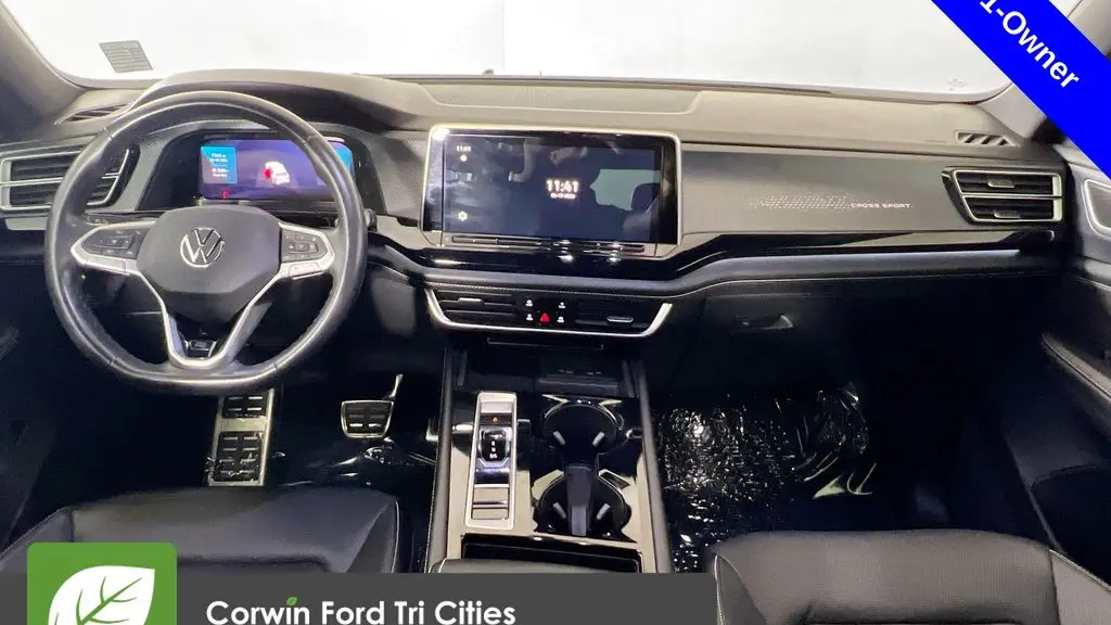 2024 Volkswagen Atlas Cross Sport SEL R-Line 4Motion
