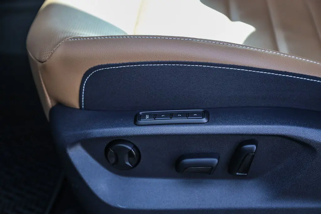 2025 Volkswagen Atlas - $39,998