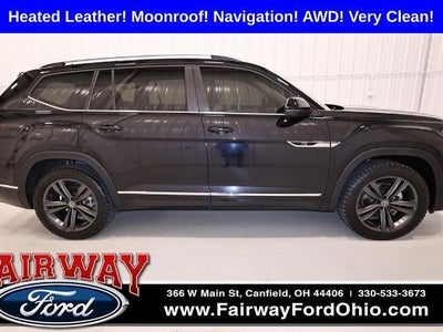 Photo of a 2022 Volkswagen Atlas AWD V6 SEL R-LINE 4motion 4DR SUV for sale