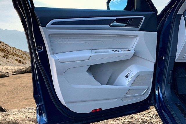 2022 Volkswagen Atlas - $29,998