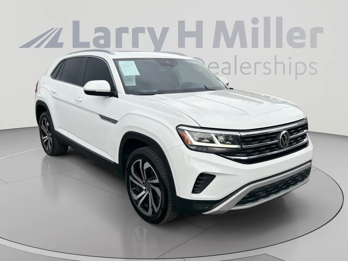 2022 Volkswagen Atlas - $20,000
