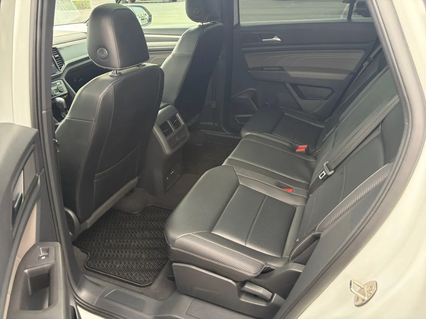 2022 Volkswagen Atlas - $20,000