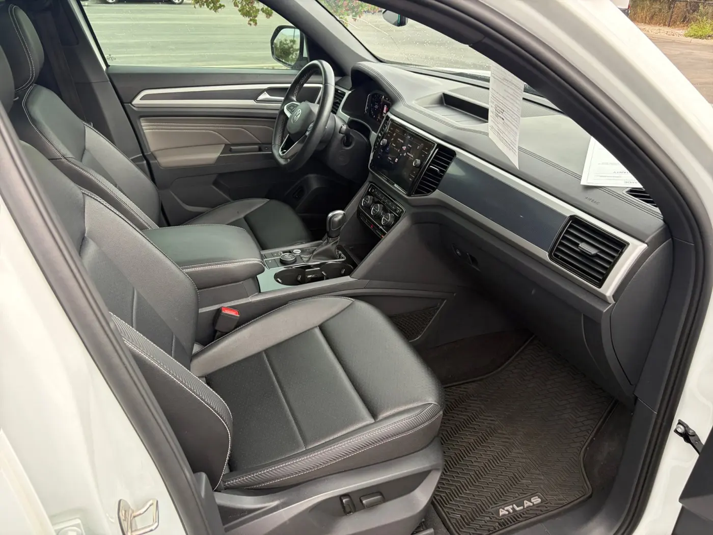 2022 Volkswagen Atlas - $20,000