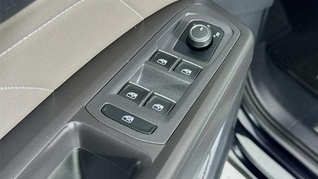 2023 Volkswagen Atlas Cross Sport V6 SEL 4Motion