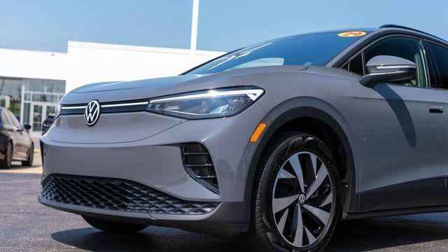 2024 Volkswagen ID 4  Standard