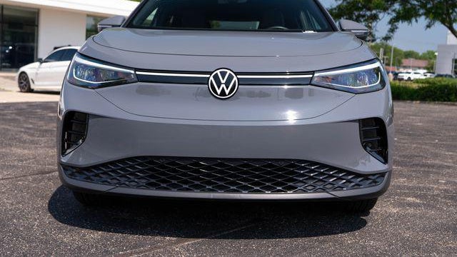2024 Volkswagen ID 4  Standard