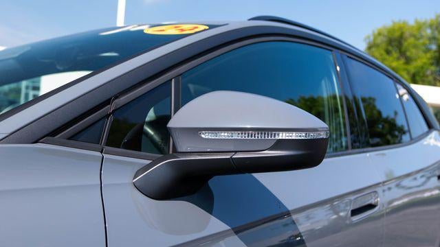 2024 Volkswagen ID 4  Standard