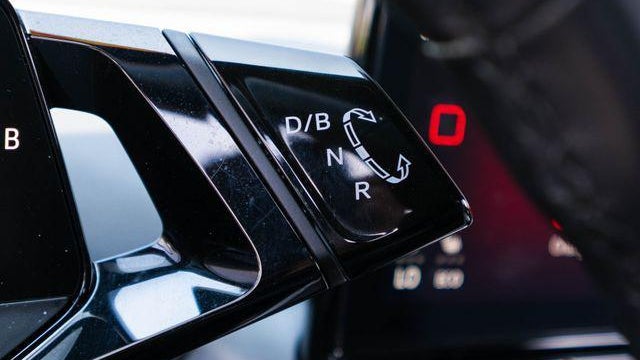2024 Volkswagen ID 4  Standard
