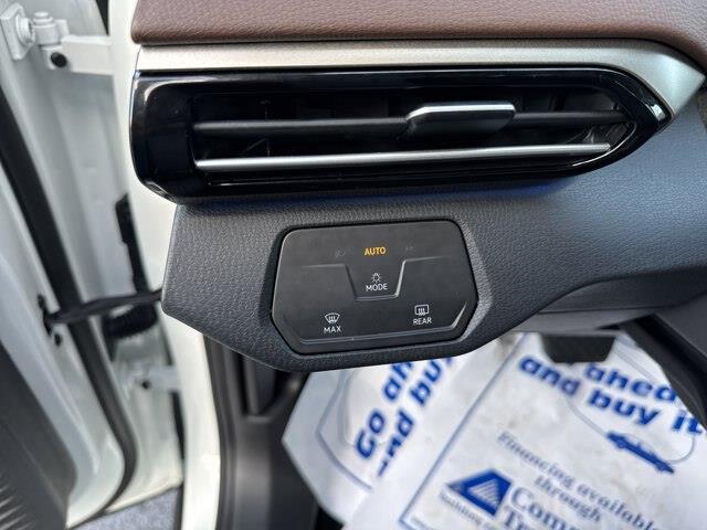 2024 Volkswagen Id.4 - $21,499