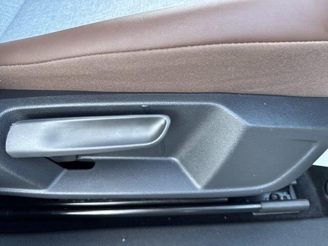 2024 Volkswagen Id.4 - $21,499