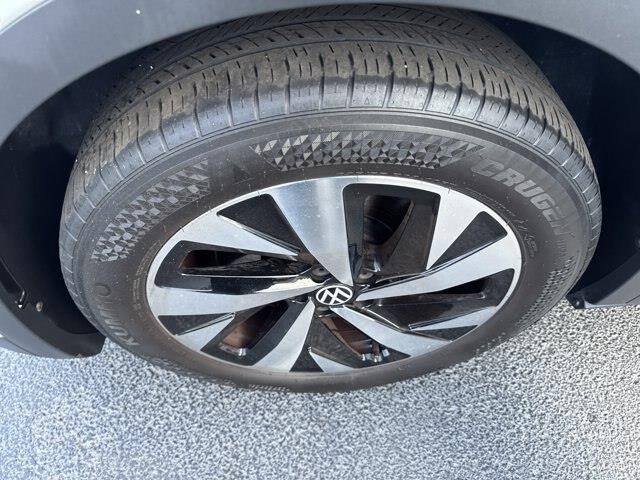2024 Volkswagen Id.4 - $21,499