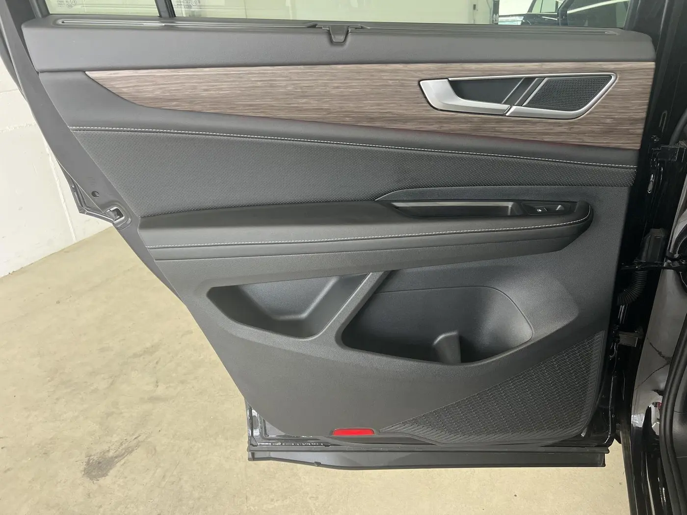 2026 Volkswagen Atlas - $37,998