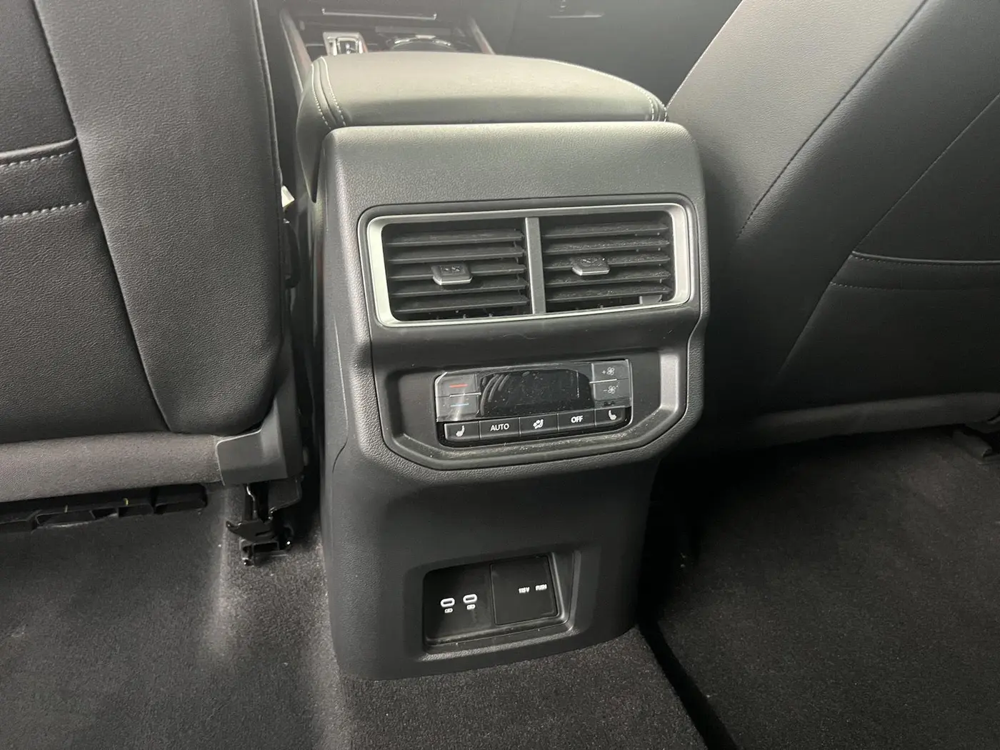 2026 Volkswagen Atlas - $37,998