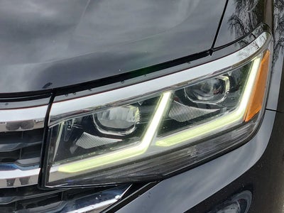 Photo of a 2023 Volkswagen Atlas AWD SEL 4motion 4DR SUV for sale