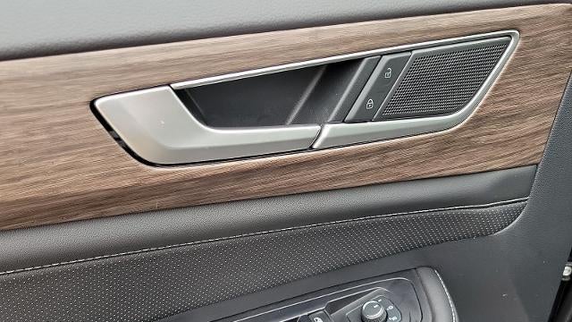 2025 Volkswagen Atlas SEL 4Motion