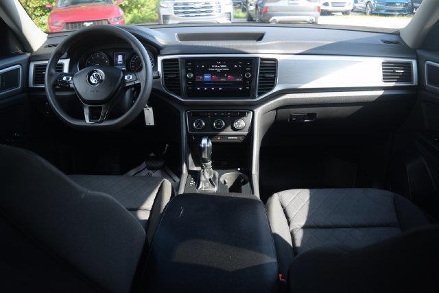 2018 Volkswagen Atlas - $12,100