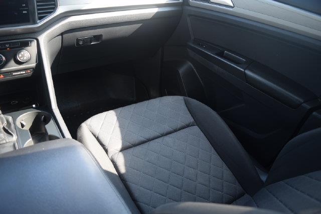 2018 Volkswagen Atlas - $12,100