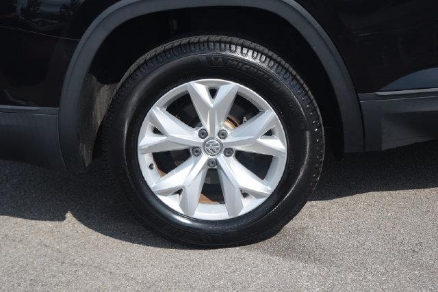 2018 Volkswagen Atlas - $12,100