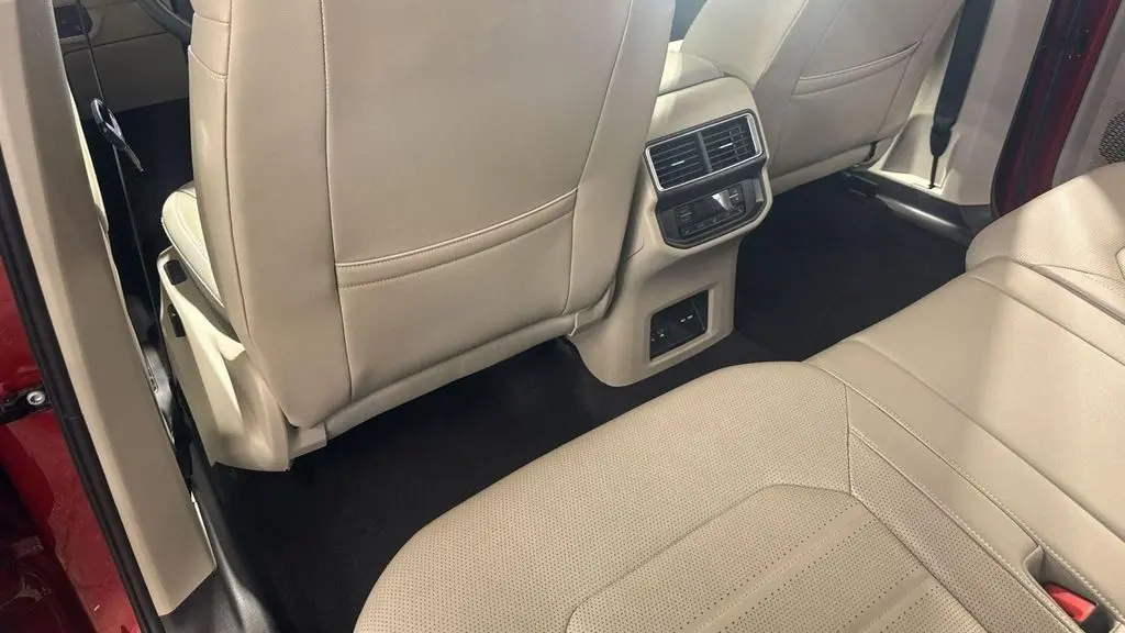 2024 Volkswagen Atlas SEL 4Motion