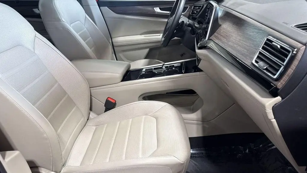 2024 Volkswagen Atlas SEL 4Motion