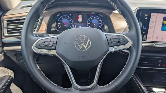 2024 Volkswagen Atlas SEL 4Motion