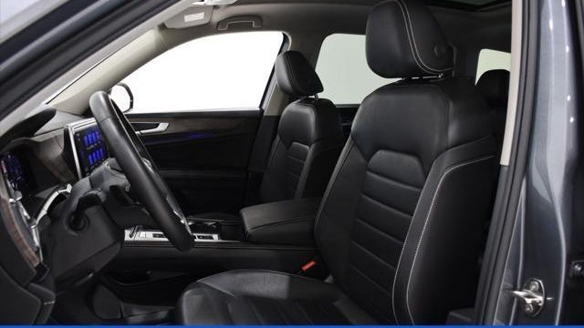 2025 Volkswagen Atlas SEL 4Motion
