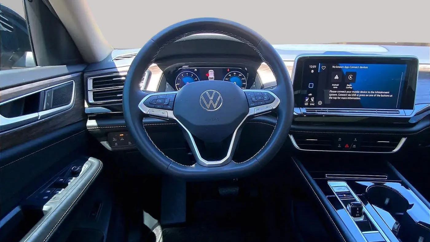 2024 Volkswagen Atlas SEL 4Motion