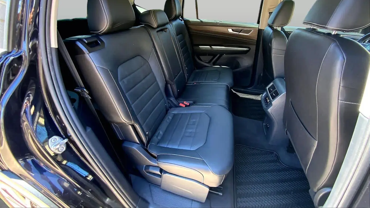 2024 Volkswagen Atlas SEL 4Motion