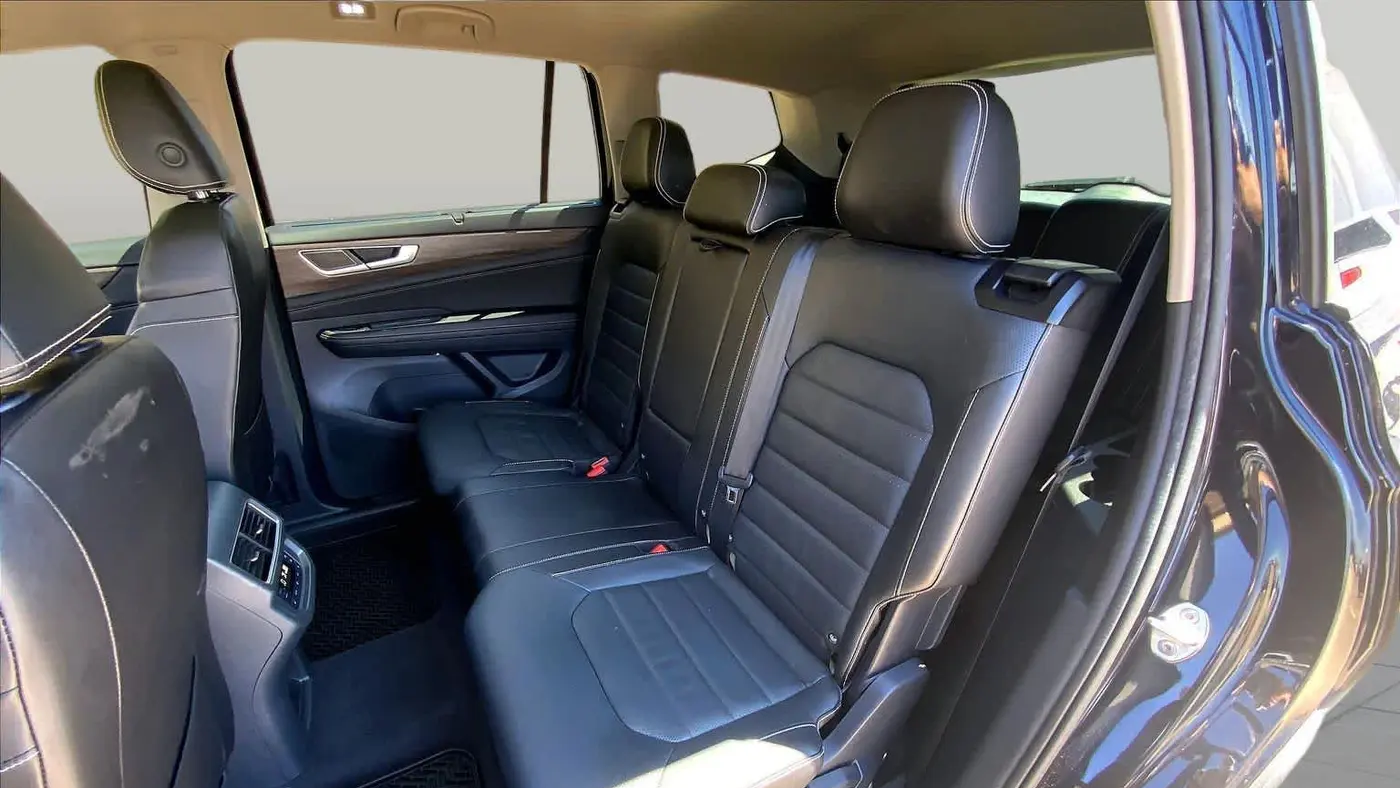 2024 Volkswagen Atlas SEL 4Motion