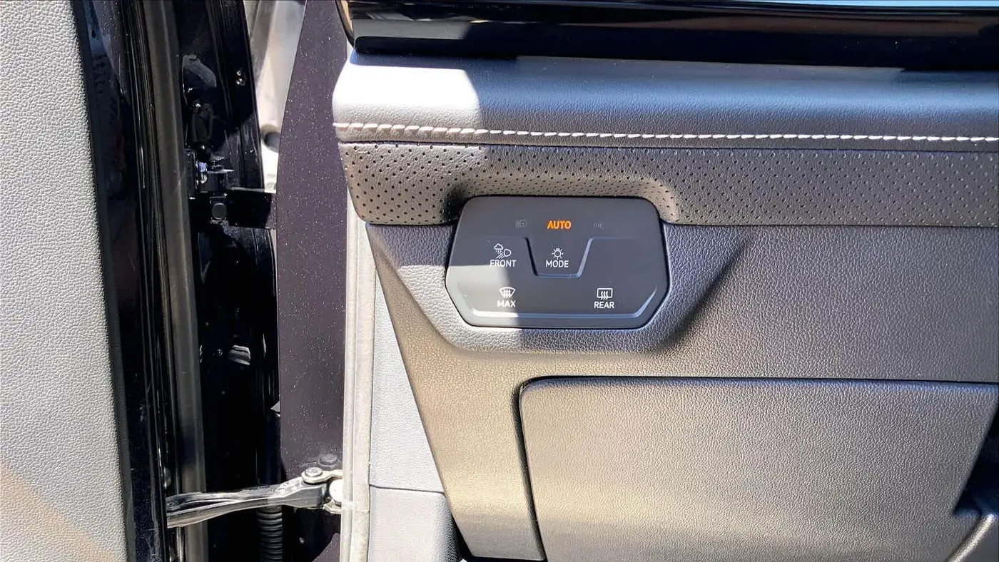 2024 Volkswagen Atlas SEL 4Motion