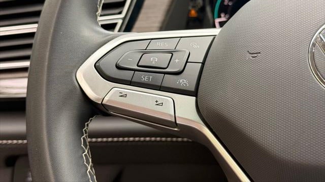 2024 Volkswagen Atlas SEL 4Motion