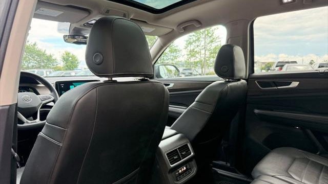 2024 Volkswagen Atlas SEL 4Motion