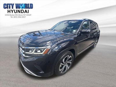 Photo of a 2022 Volkswagen Atlas AWD V6 SEL 4motion 4DR SUV for sale