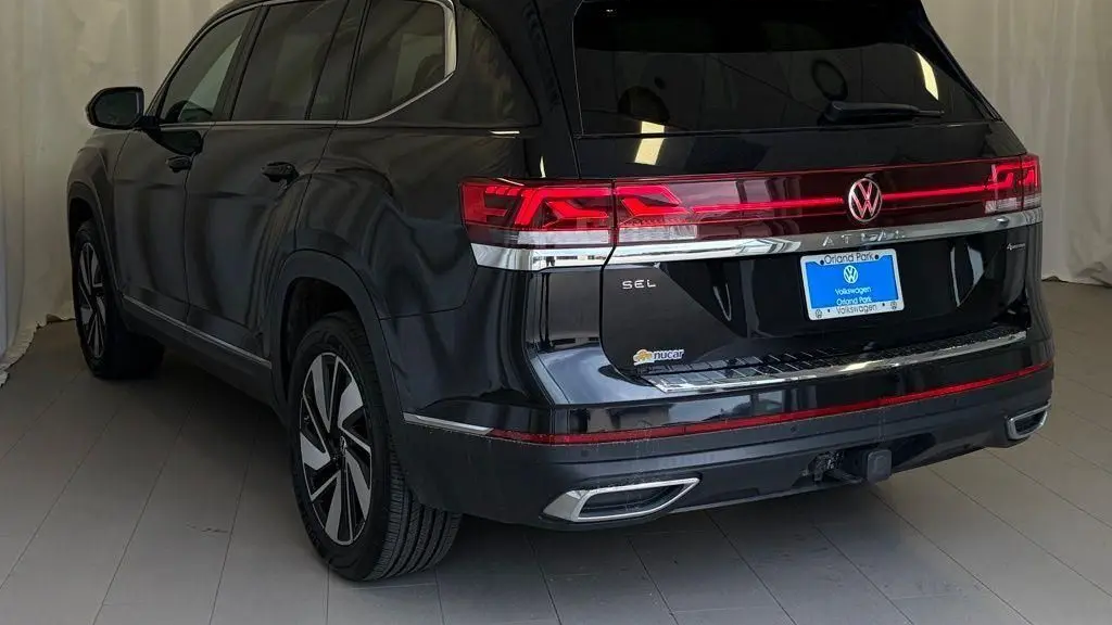 2024 Volkswagen Atlas SEL 4Motion