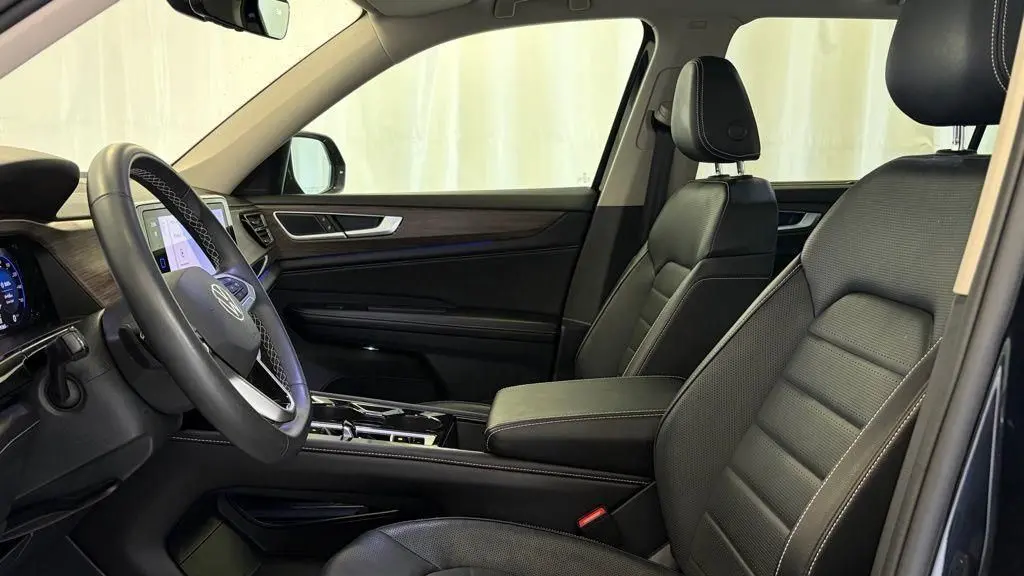 2024 Volkswagen Atlas SEL 4Motion