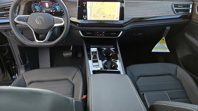 2025 Volkswagen Atlas SEL 4Motion