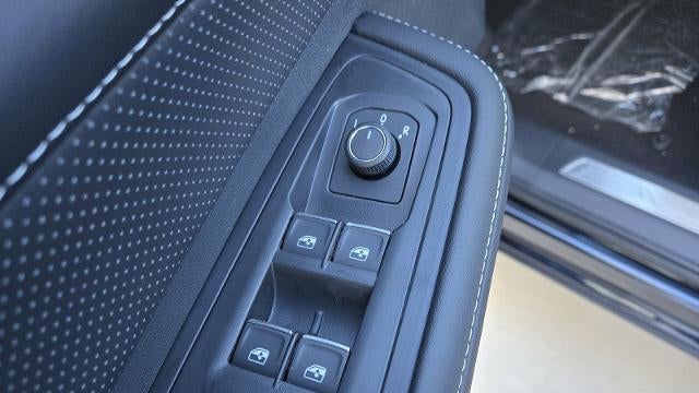 2025 Volkswagen Atlas SEL 4Motion