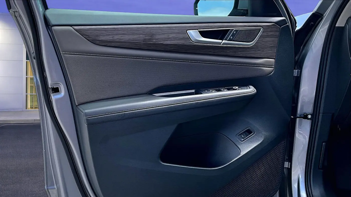 2025 Volkswagen Atlas SEL 4Motion