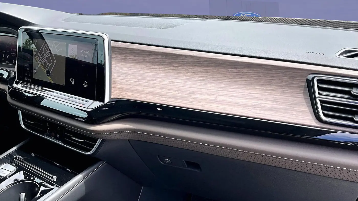 2025 Volkswagen Atlas SEL 4Motion