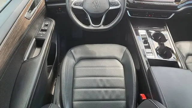 2025 Volkswagen Atlas SEL 4Motion