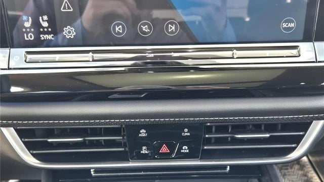 2024 Volkswagen Atlas SEL 4Motion