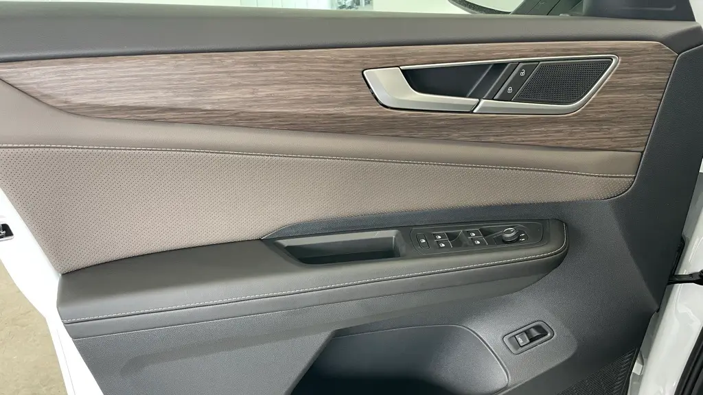 2025 Volkswagen Atlas SEL 4Motion