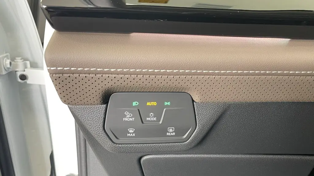 2025 Volkswagen Atlas SEL 4Motion