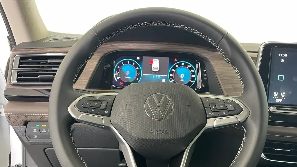 2025 Volkswagen Atlas SEL 4Motion