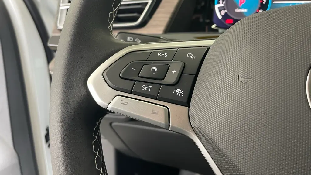2025 Volkswagen Atlas SEL 4Motion