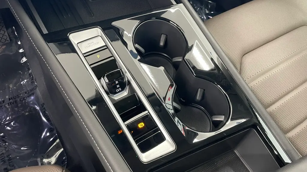 2025 Volkswagen Atlas SEL 4Motion