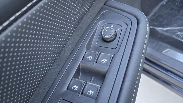 2025 Volkswagen Atlas SEL 4Motion